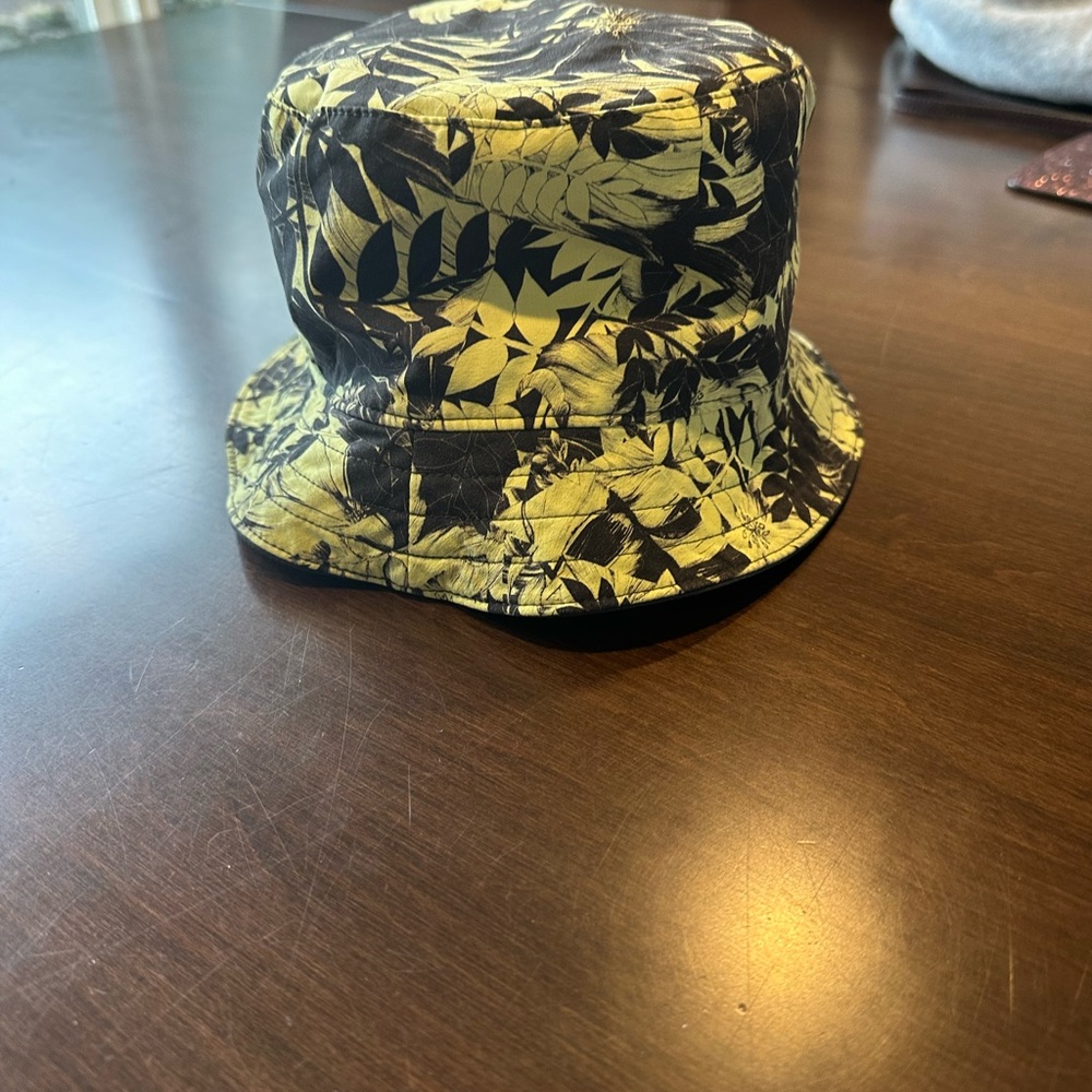 Lululemon Both Ways Reversible Bucket Hat